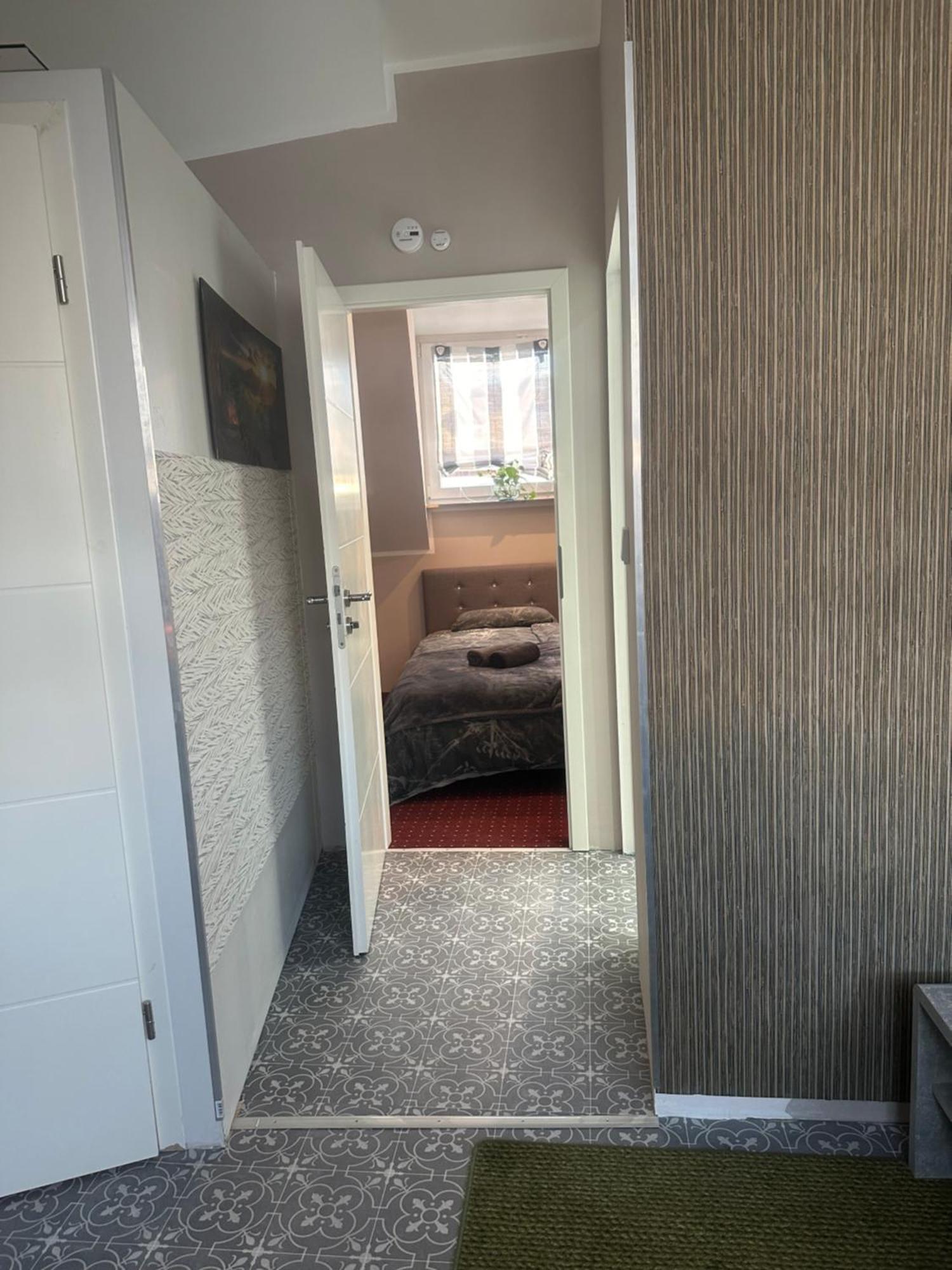 Bina Ferien-Apartments トリーア エクステリア 写真
